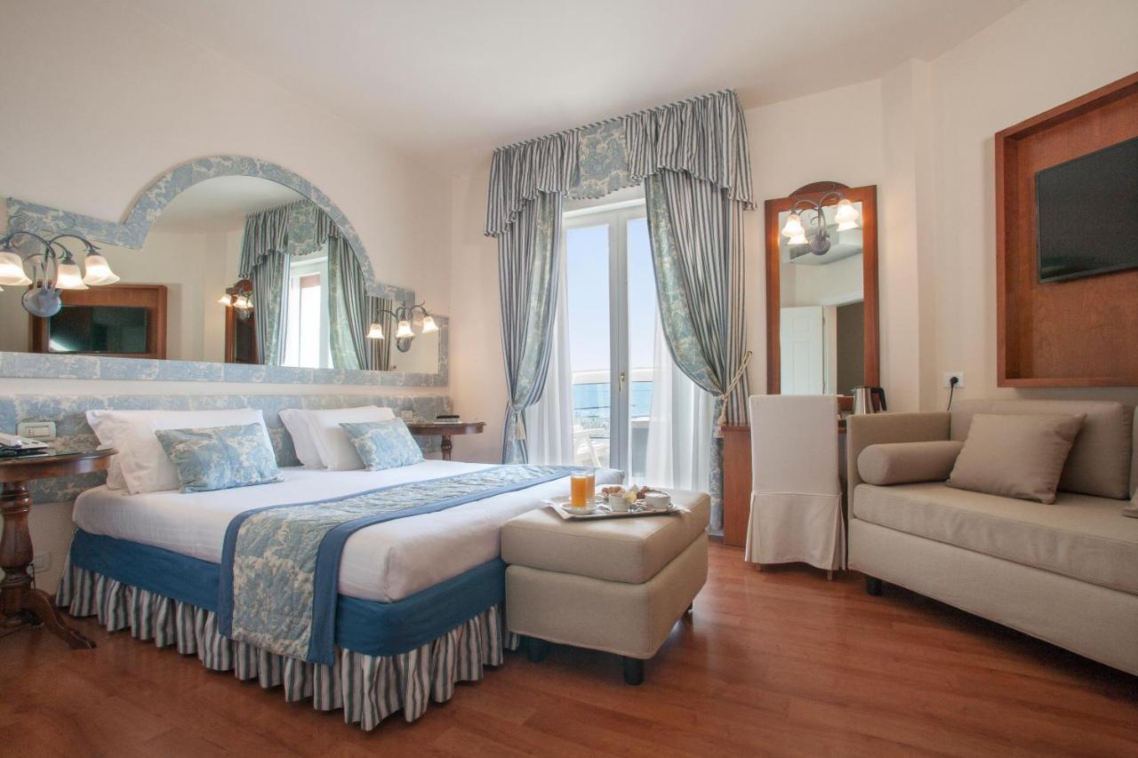 Cavalieri Palace Hotel