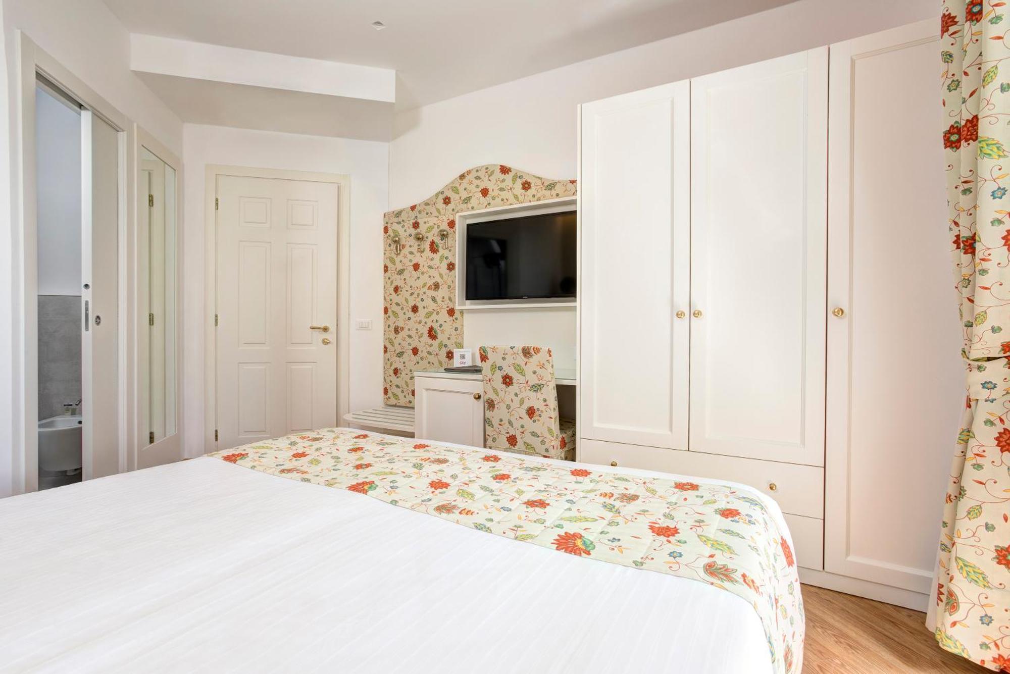 Cavalieri Palace Hotel 4*