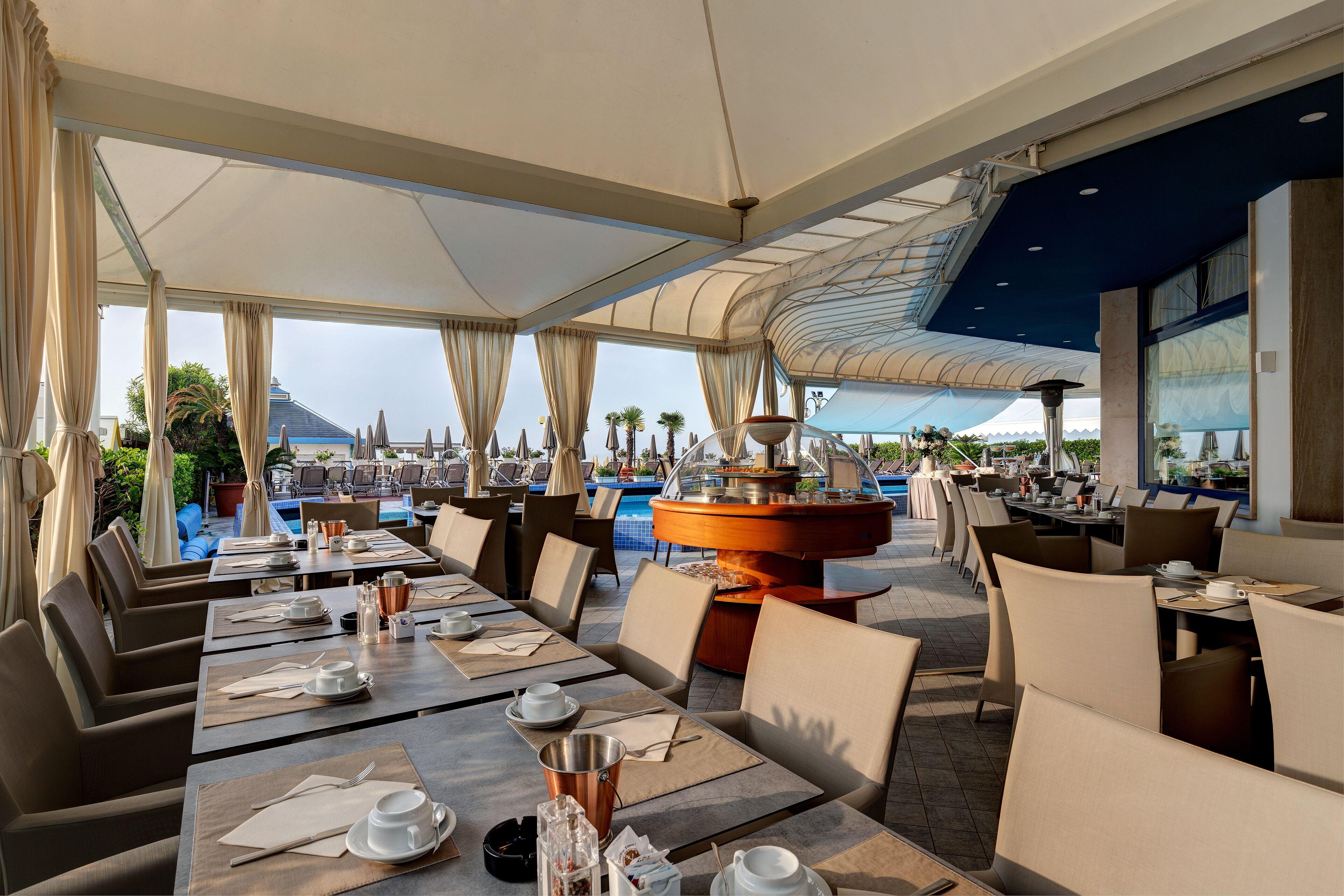 Hotel Cavalieri Palace 4*